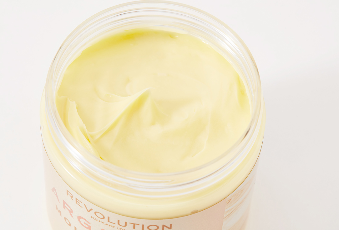 Revolution Haircare Moisturizing Hair Mask Argan Oil 200 ml Revolution Haircare Moisturizing Hair Mask Argan Oil