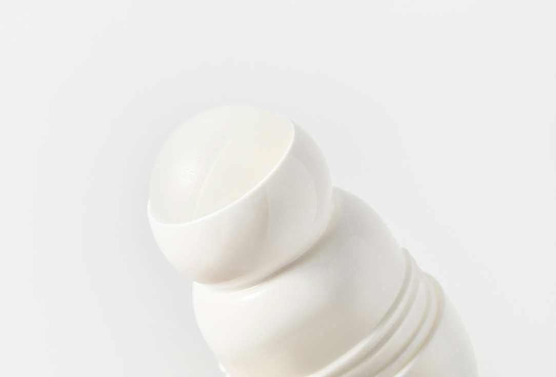 BYPHASSE 48H Roll-on Deodorant Sweet Almond Oil 50 ml BYPHASSE 48H Roll-on Deodorant Sweet Almond Oil