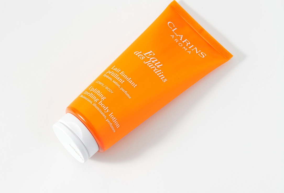 Clarins Увлажняющее молочко для тела BODY LOTION EAU DES JARDINS