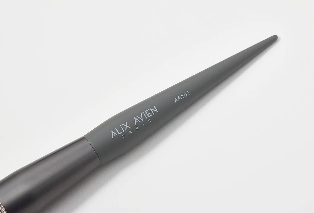ALIX AVIEN Makeup Brush Powder Brush
