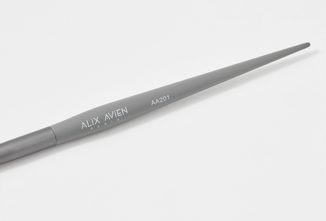 ALIX AVIEN Makeup Brush Blending Brush