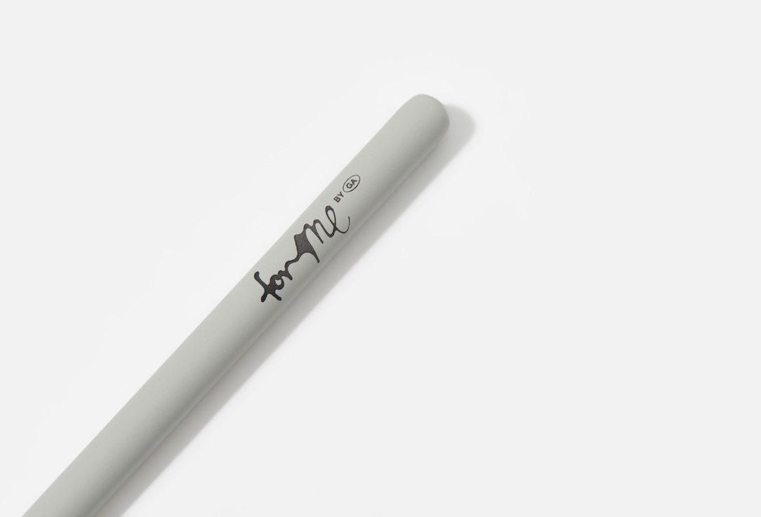 For me by gold apple Flat lip brush Perfect lip contour