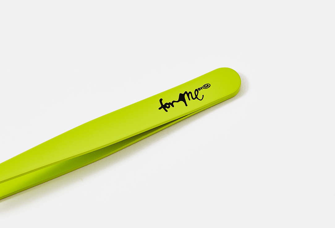 FOR ME by gold apple Пинцет со скошенным краем Eyebrow tweezer Лаймовый 1 шт FOR ME by gold apple Пинцет со скошенным краем Eyebrow tweezer