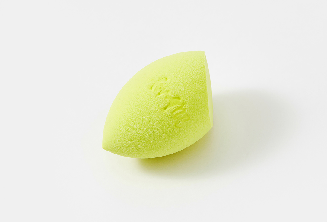 For me by gold apple Makeup sponge angled