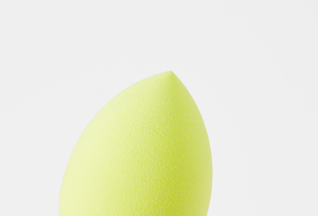 For me by gold apple Makeup sponge angled