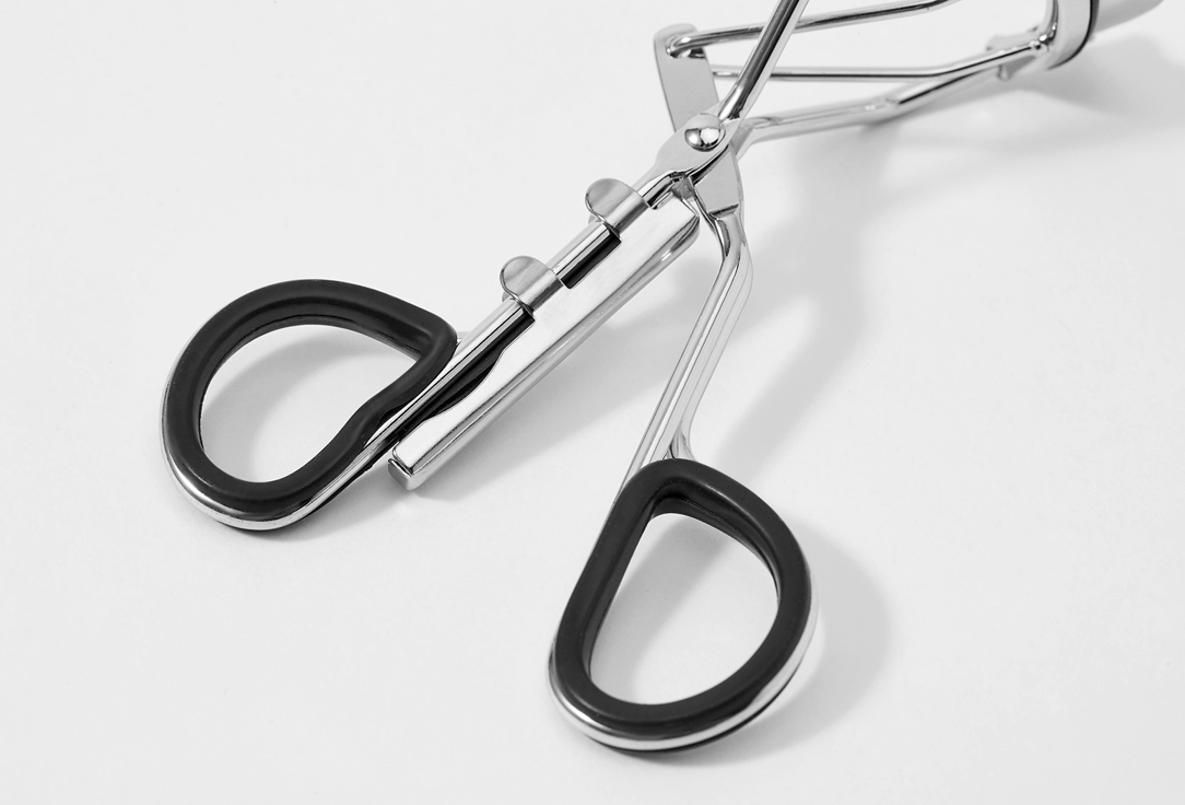 For me by gold apple Eyelash curler Expressive look
