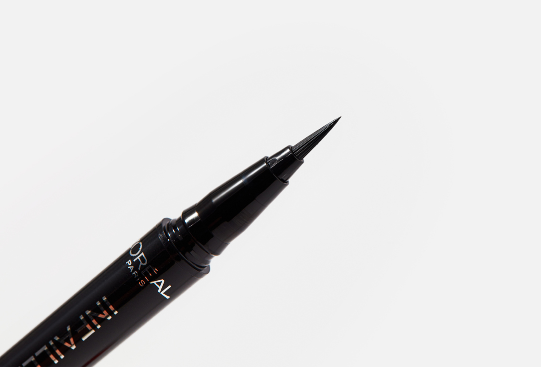 L'Oreal Paris Waterproof Eyeliner Pen Infaillible grip