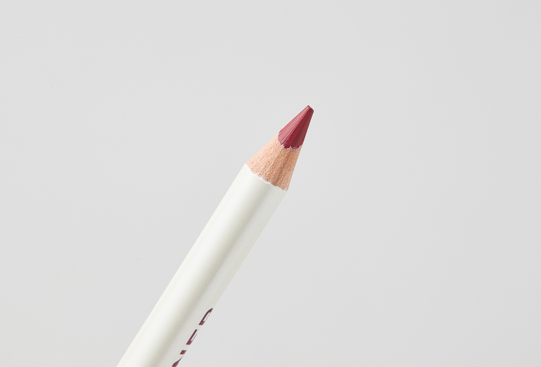 RELOVE REVOLUTION Lip contour pencil Superfill Super 1 g RELOVE REVOLUTION Lip contour pencil Superfill
