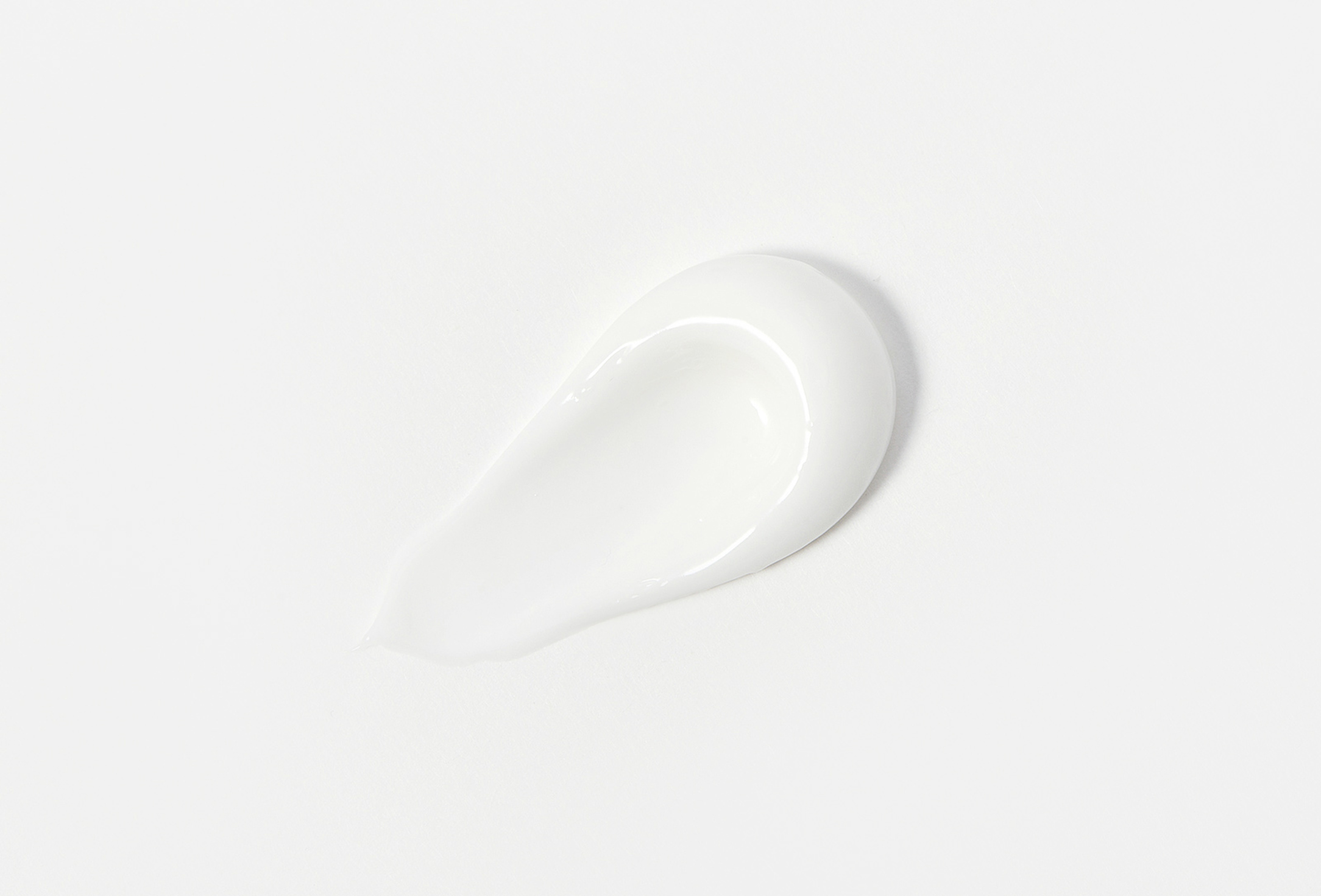 essence PRIMER HYDRO HERO
