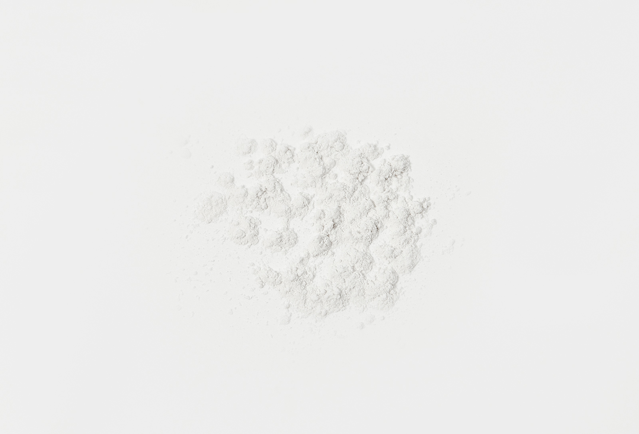 essence Make-up fixing LOOSE POWDER fix & LAST 14h