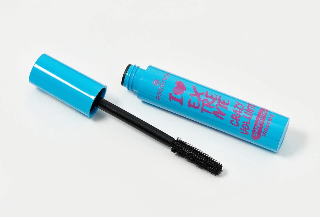 essence Waterproof mascara I LOVE EXTREME CRAZY VOLUME