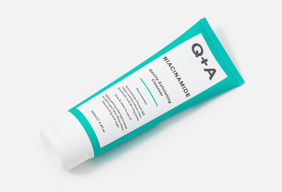 Q+A Gentle exfoliating cleanser Niacinamide