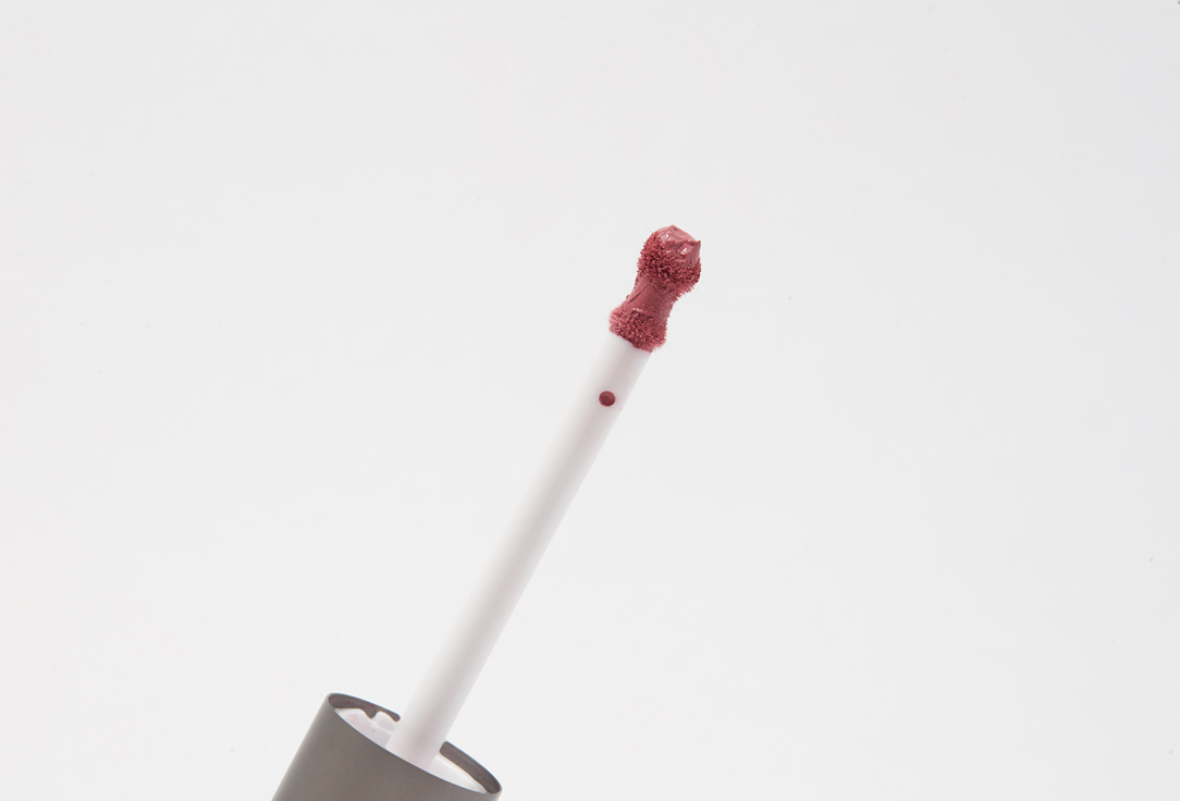 KIKO Milano ЖИДКАЯ МАТОВАЯ ПОМАДА ДЛЯ ГУБ СО СТОЙКИМ ПОКРЫТИЕМ LASTING MATTE VEIL LIQUID LIP COLOUR