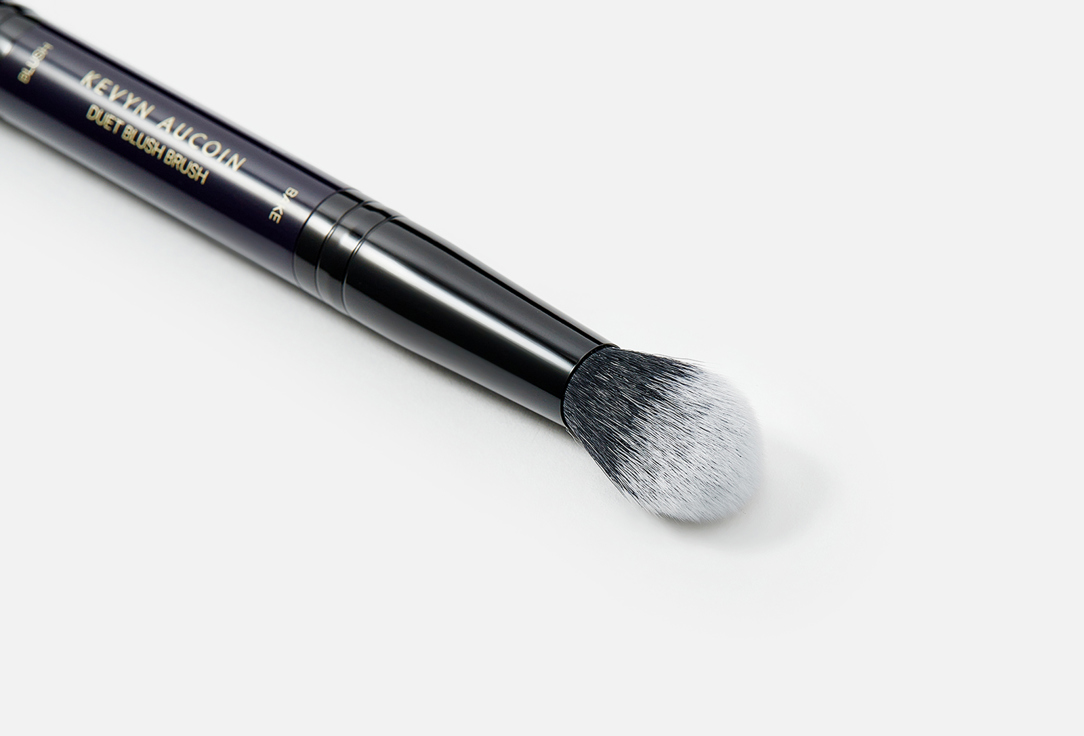 Kevyn Aucoin Blush brush Duet 1 pcs Kevyn Aucoin Blush brush Duet