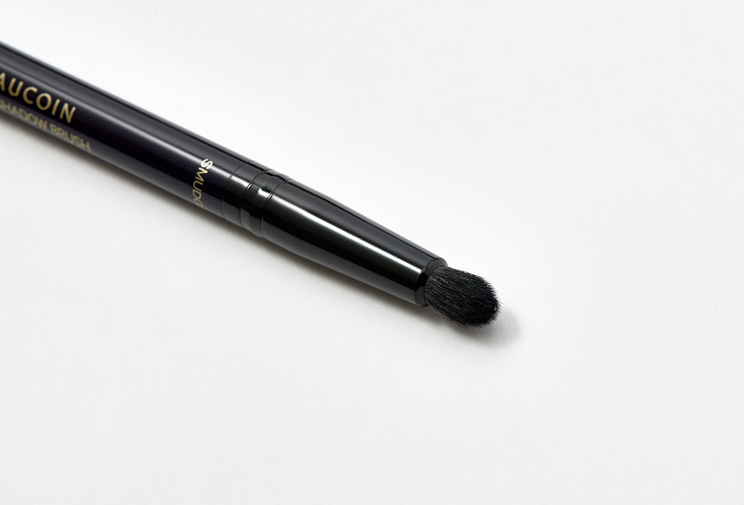 Kevyn Aucoin Precision Shadow Brush Duet 1 pcs Kevyn Aucoin Precision Shadow Brush Duet