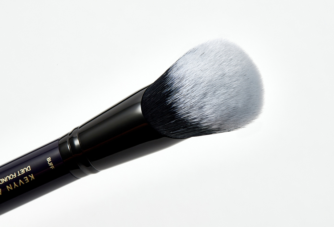 Kevyn Aucoin Foundation Brush Duet 1 pcs Kevyn Aucoin Foundation Brush Duet