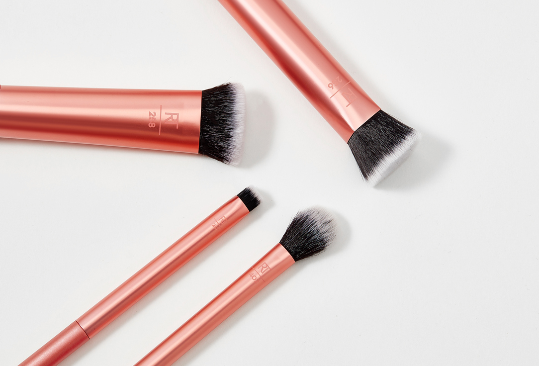 Real Techniques Face Makeup Brush Set Flawless Base 2.0 4 pcs Real Techniques Face Makeup Brush Set Flawless Base 2.0