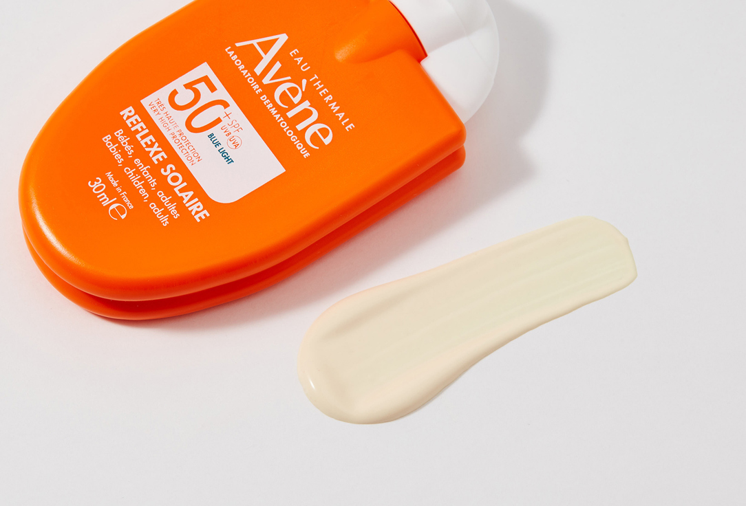 EAU THERMALE AVENE Face & Body Sunscreen SPF50+ Réflexe solaire 30 ml EAU THERMALE AVENE Face & Body Sunscreen SPF50+ Réflexe solaire