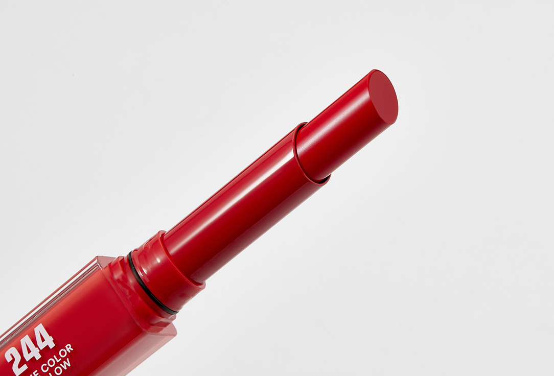 3INA Увлажняющая помада для губ The Color Lip Glow
