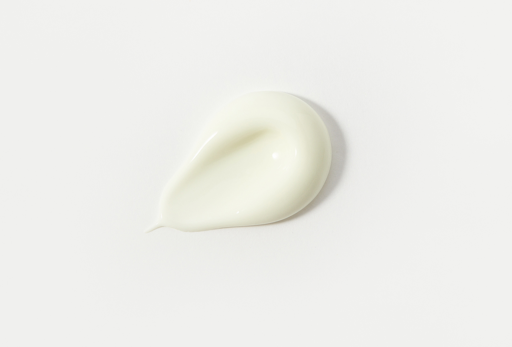 ma:nyo Moisturizing Facial Serum SPF 50+ Pa++++ Galactomy Moisture Sun Serum 50 ml ma:nyo Moisturizing Facial Serum SPF 50+ Pa++++ Galactomy Moisture Sun Serum