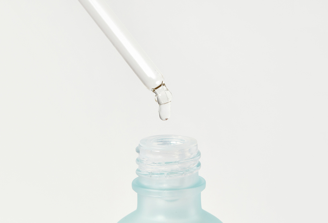ma:nyo Moisturizing Facial Essence Micro Hyaluronic Essence 50 ml ma:nyo Moisturizing Facial Essence Micro Hyaluronic Essence