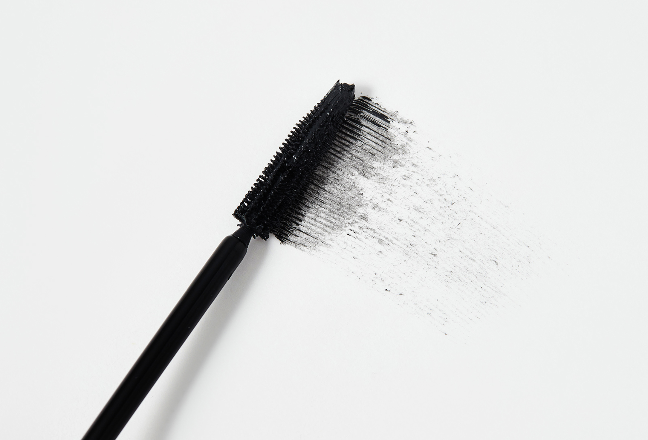 Stellary Volumizing mascara Panther Black