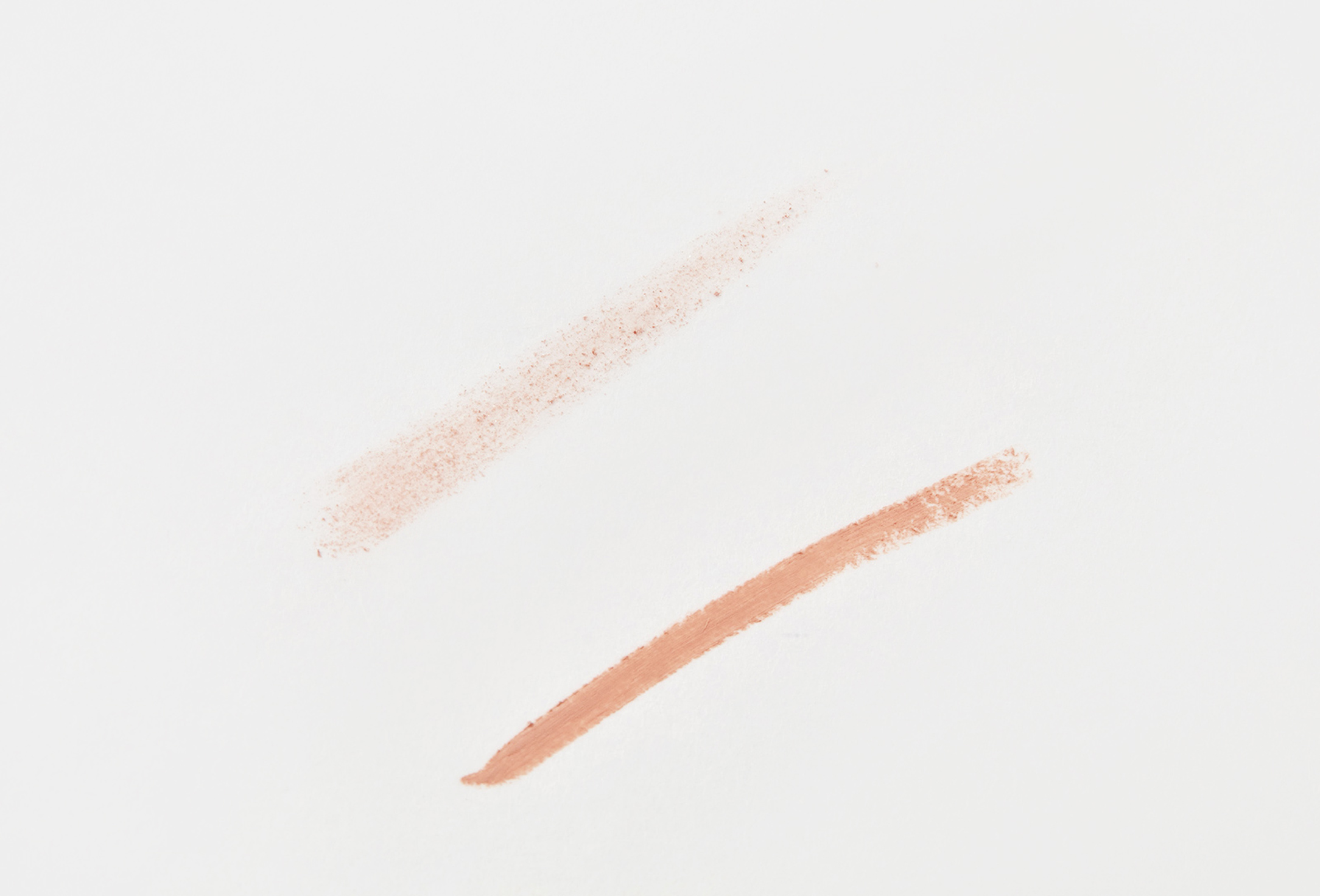 Thim Eye shadows Stick and cream-powder formulas