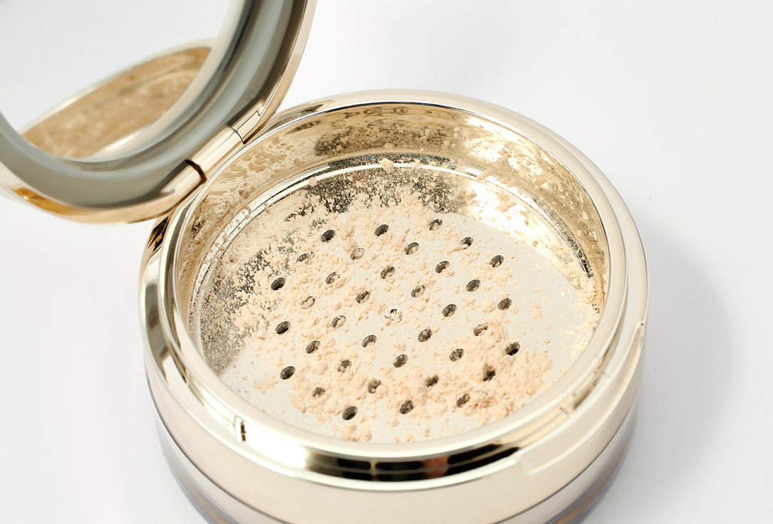 DR IRENA ERIS Рассыпчатая пудра для лица Illuminating loose powder