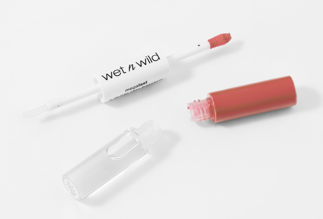 Wet n Wild Lipstick Gloss Megalast Lock N`Shine Nude illusion 8 ml Wet n Wild Lipstick Gloss Megalast Lock N`Shine