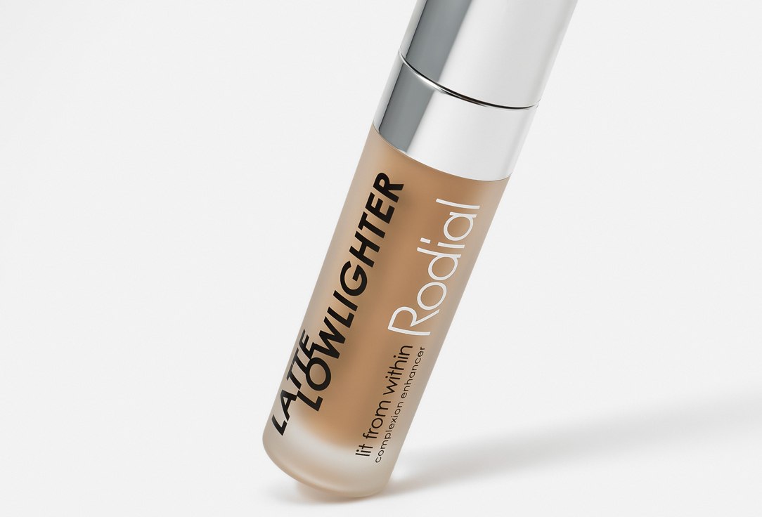 RODIAL Illuminating Eye Concealer Lowlighter Latte 5.5 ml RODIAL Illuminating Eye Concealer Lowlighter