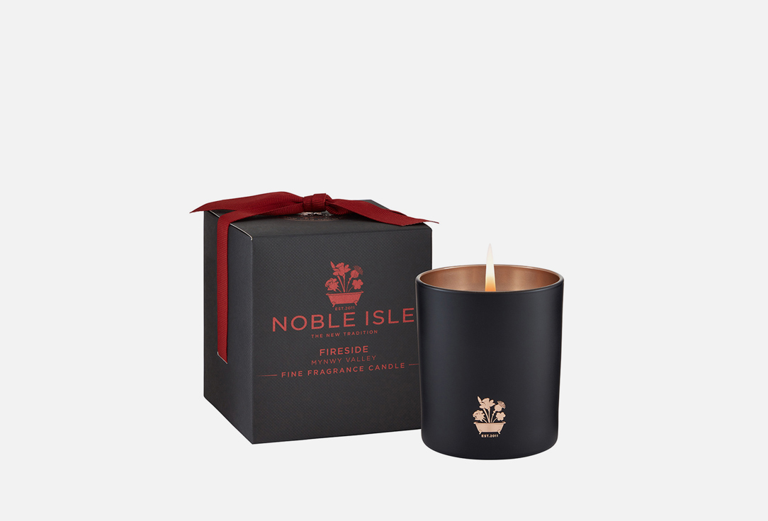 Noble Isle Candle Fireside 200 g Noble Isle Candle Fireside
