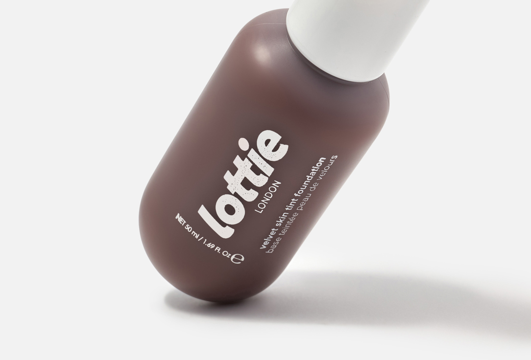Lottie London Long-Lasting Liquid Foundation Velvet skin tint matte