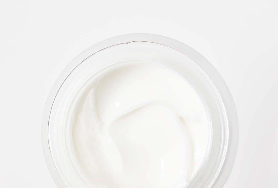 FRANCOISE&Fragrance. Moisturizing Face Cream Brilliant 80 ml FRANCOISE&Fragrance. Moisturizing Face Cream Brilliant