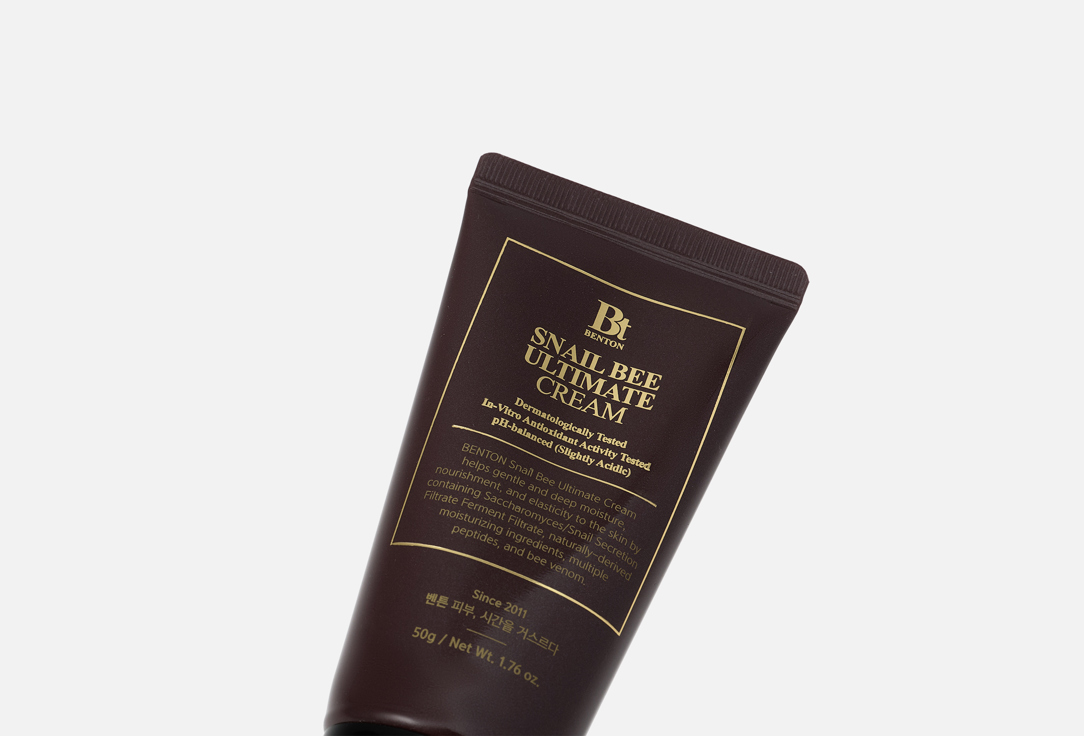 Benton Moisturizing face cream Snail bee ultimate cream
