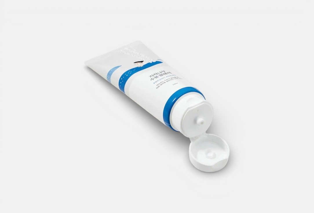 Round Lab Moisturizing face Cleanser Birch Juice