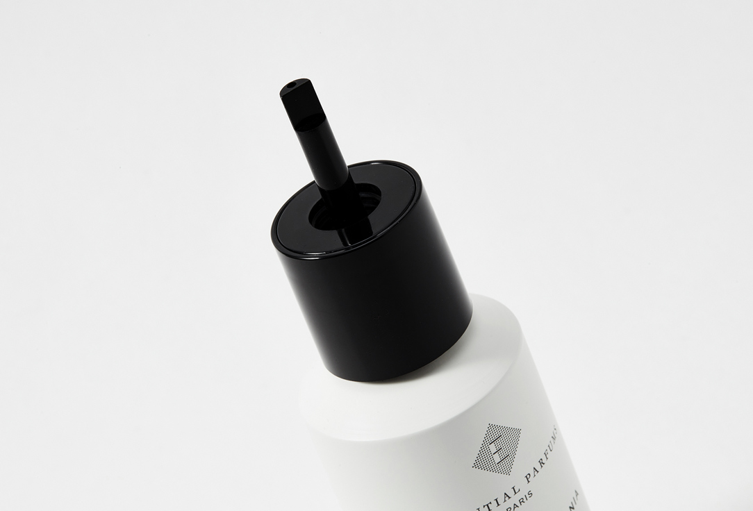 ESSENTIAL PARFUMS PARIS Рефил парфюмерной воды Patchouli mania