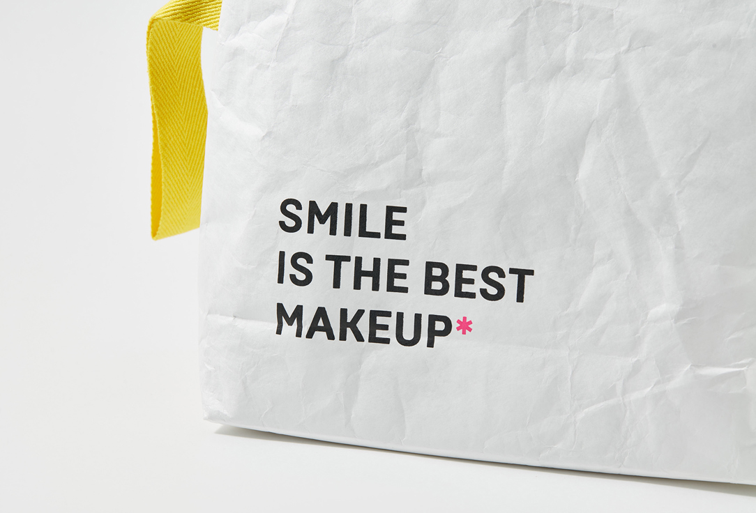 DARLING* Cosmetic bag Smile is the best makeup 1 pcs DARLING* Cosmetic bag Smile is the best makeup