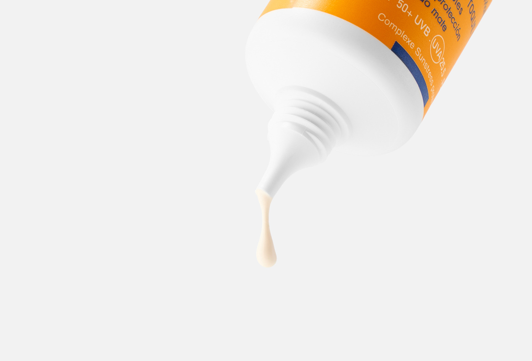 ISISPHARMA DERMATOLOGIE Mattifying fluid SPF50+ UVEBLOCK Dry Touch 40 ml ISISPHARMA DERMATOLOGIE Mattifying fluid SPF50+ UVEBLOCK Dry Touch