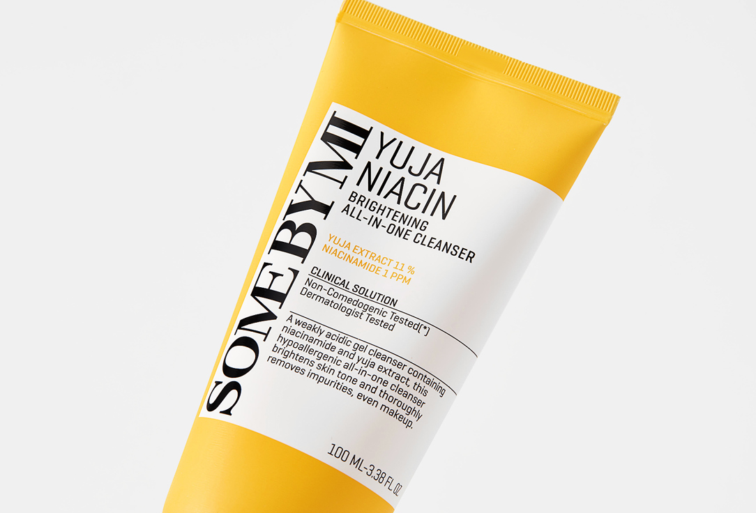 SOME BY MI Face cleanser Yuja naiacine brightening