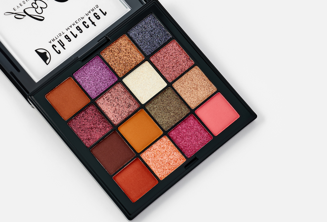 Character Eyeshadow palette Glam Look 05 13.28 g Character Eyeshadow palette Glam Look