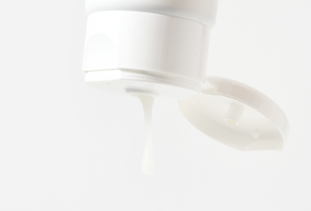 Acure Gentle Facial Cleansing Cream Seriously Soothing