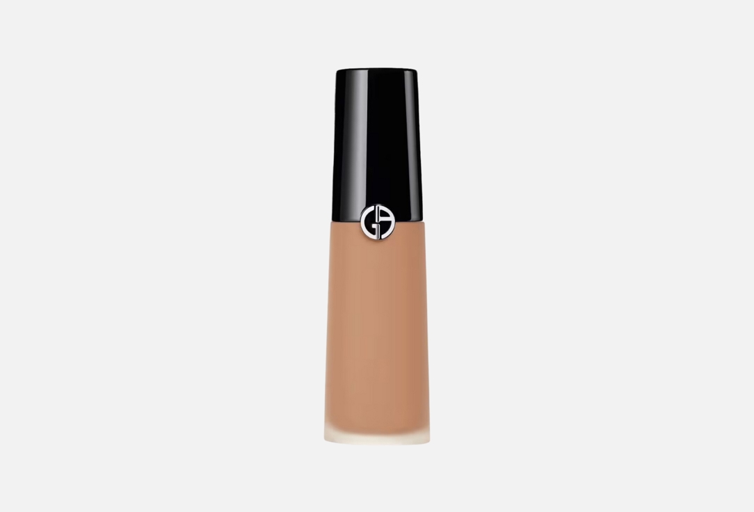 Armani Hydrating & Brightening Concealer Luminous Silk 7, Medium to tan peach 12 ml Armani Hydrating & Brightening Concealer Luminous Silk