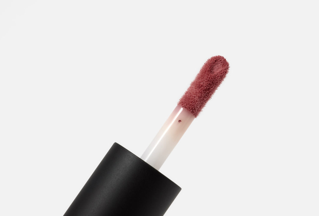 MakeUp Revolution Long-Lasting Liquid Lipstick Matte Bomb Nude magnet 4.6 ml MakeUp Revolution Long-Lasting Liquid Lipstick Matte Bomb