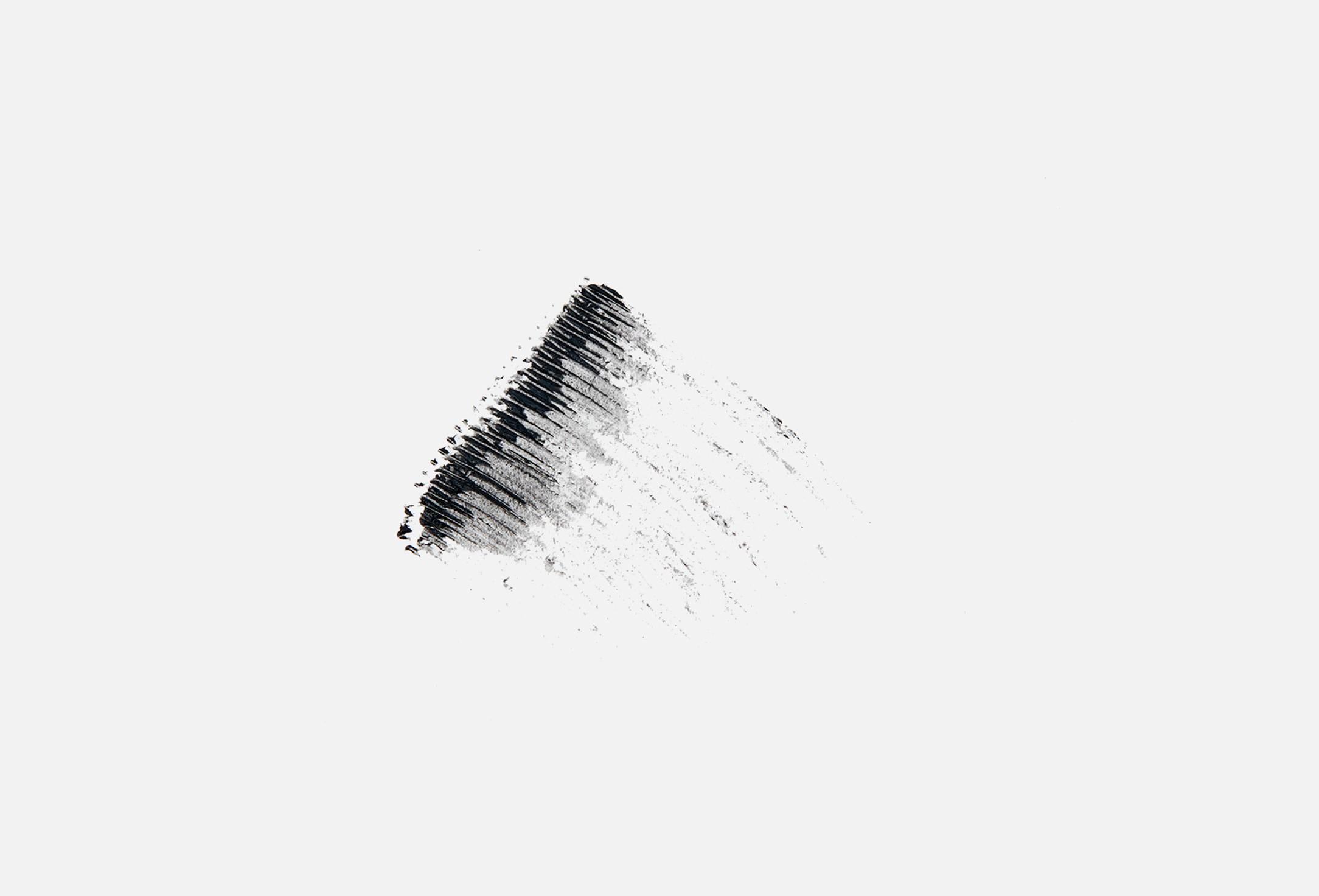 Love Generation volumizing mascara Volume 01 9 ml Love Generation volumizing mascara Volume