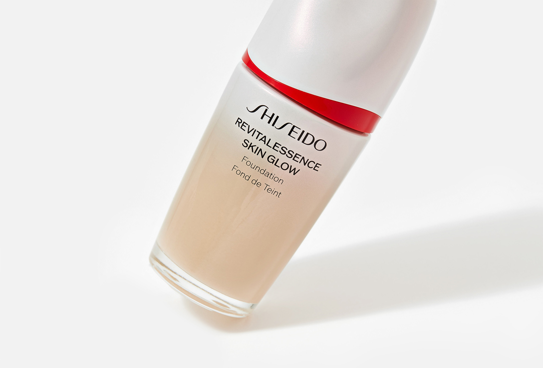 Shiseido Foundation Revitalessence Skin Glow