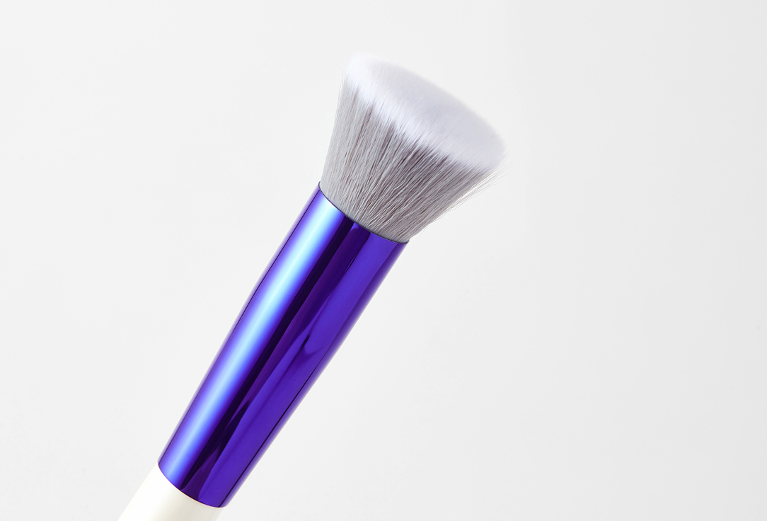 Manly PRO Flat-Topped Round Multi-Purpose Brush K84