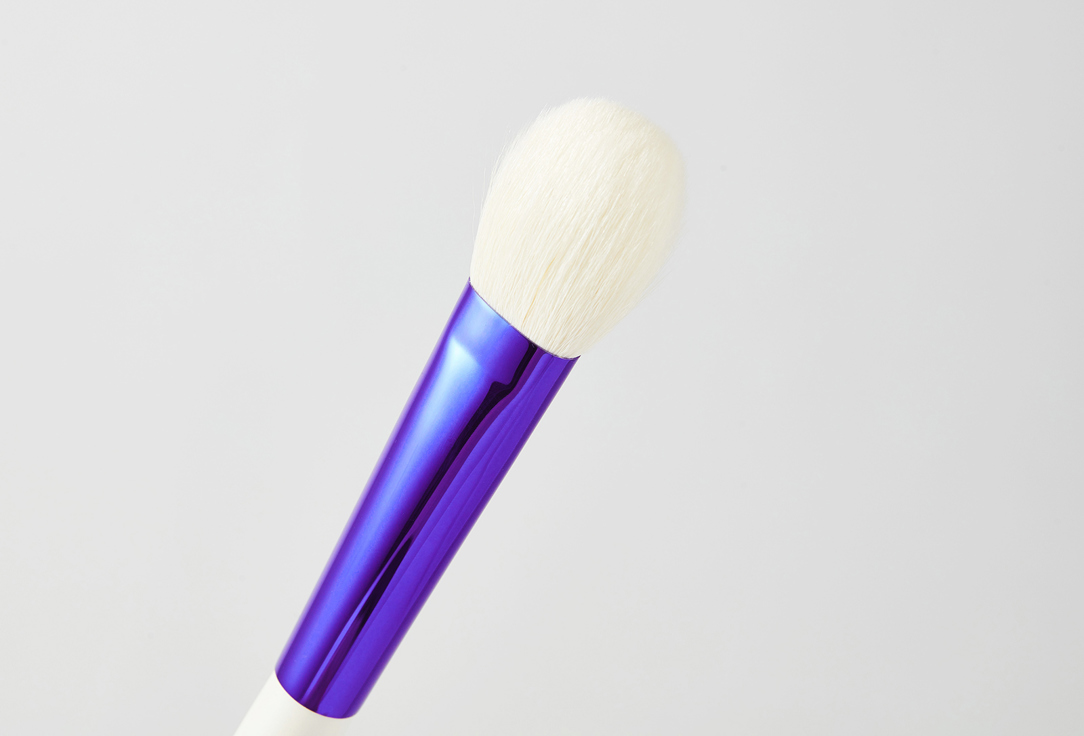 Manly PRO Medium Flat Multifunctional Brush K101