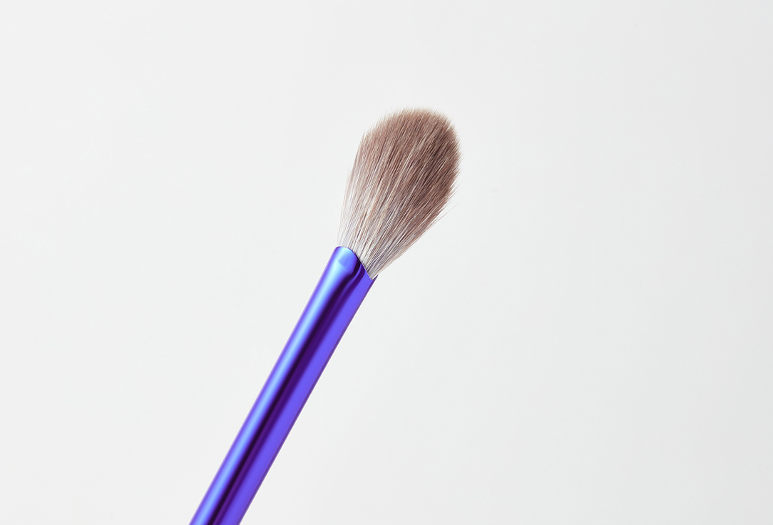 Manly PRO Small Fan Highlighter, Powder & Blush Brush K64
