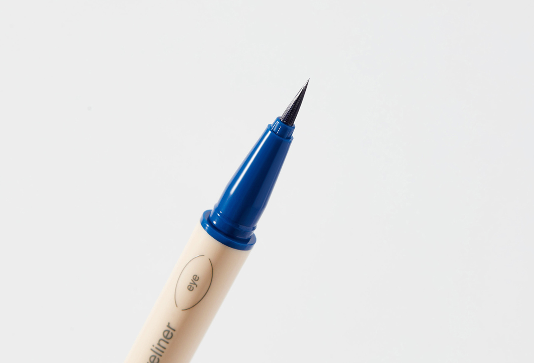 Divage Liquid Eyeliner Perfect Arrow 04, Blue 0.5 g Divage Liquid Eyeliner Perfect Arrow