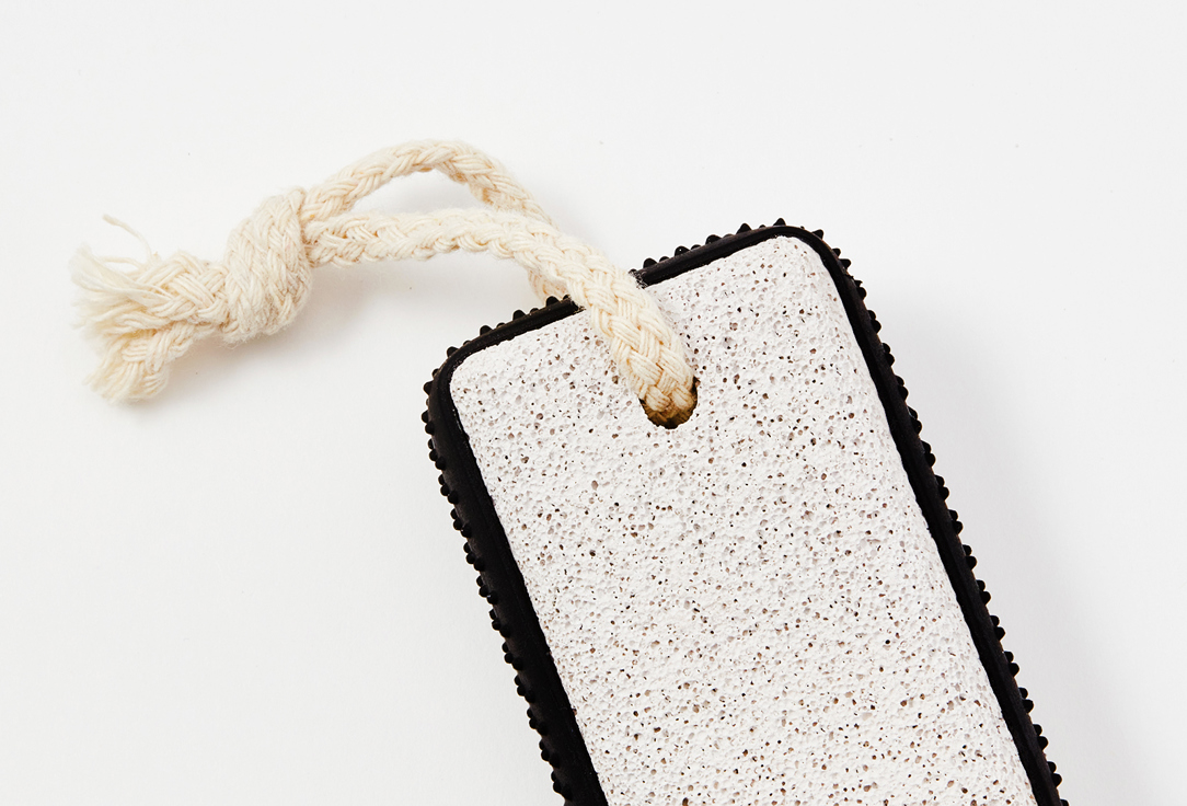 TRUYU Smoothing Skin Pumice Easy Grip Pumice